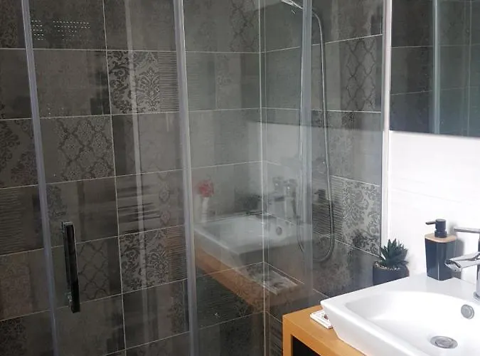 Des Rives Du * Montans