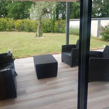 Des Rives Du Montans