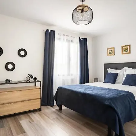 Vila Des Rives Du Montans